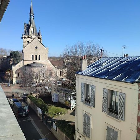 La Vie En Blanc Et Noir Maisons-Laffitte Apartment Ngoại thất bức ảnh